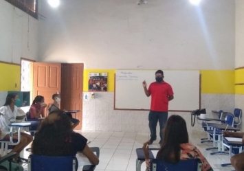 Trabalho Voluntario contribui com apoio no letramento matemático para Crianças do Projeto Vamos! Criança