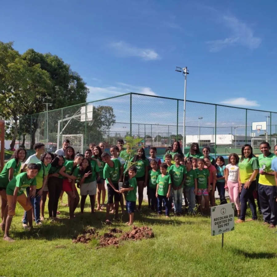 Crianças do Projeto Vamos! participam do turismo Ambiental na cidade de Bacabal.