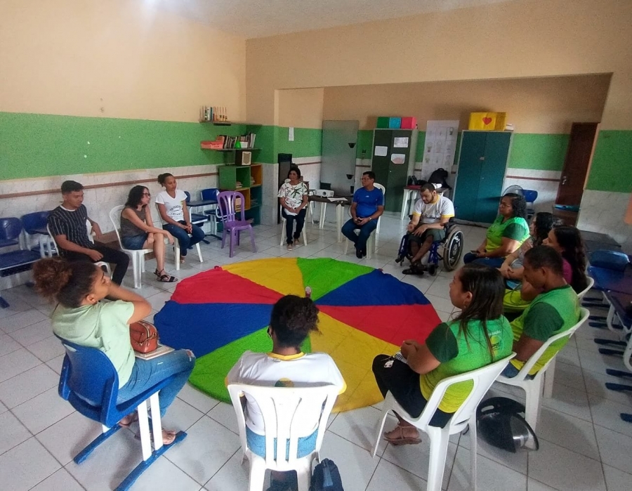 Equipe Vamos! participou de uma formação com a temática: TRANSFORMANDO VIDAS: Proposta de reflexão sobre o trabalho dos agentes sociais do “Projeto Vamos!”. 